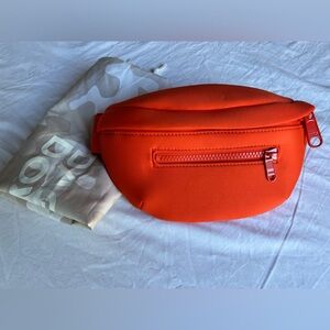 NWT Dagne Dover Ace Fanny Pack in Goji